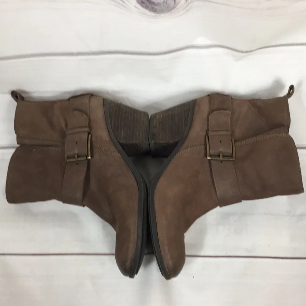❤️FERGIE COUNTRY TOO LEATHER‎ HARNESS BUCKLE BOOTS